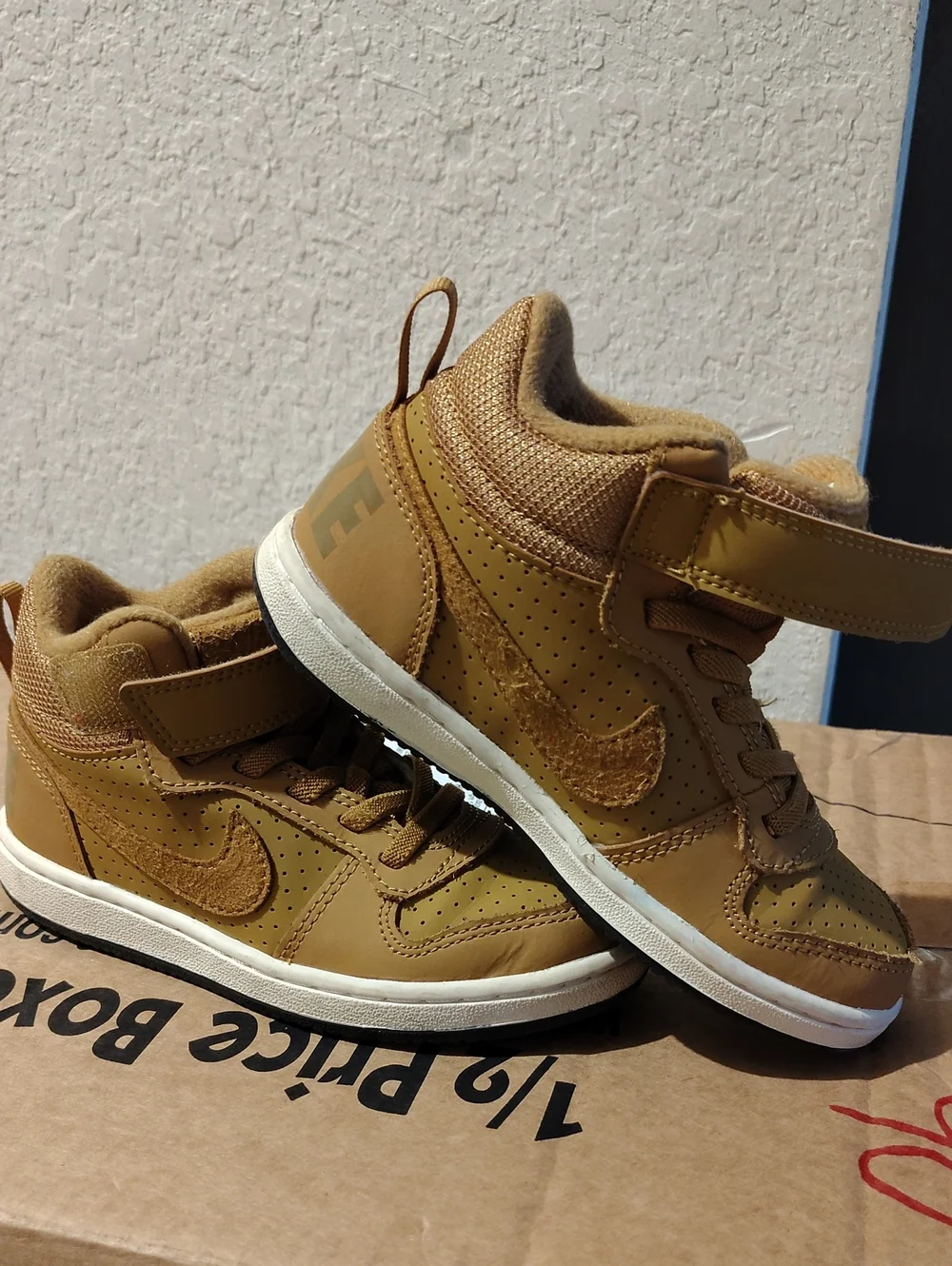 Nike Kids High-Top Sneakers in Tan